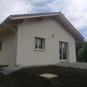  Hébergement de vacances Au Fond Du Village